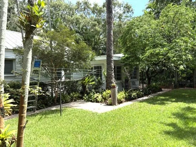 41 SW 5TH STREET Dania Beach, FL 33004
