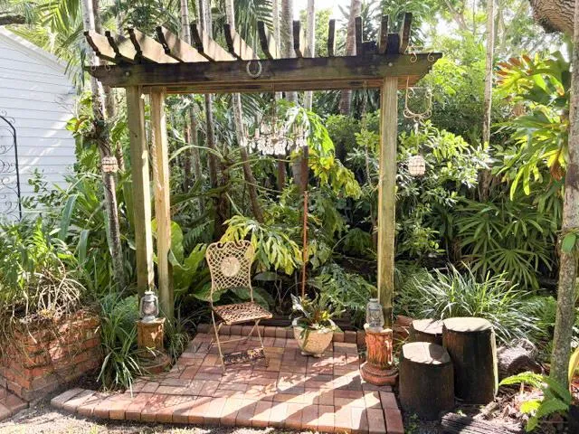 41 SW 5TH STREET Dania Beach, FL 33004