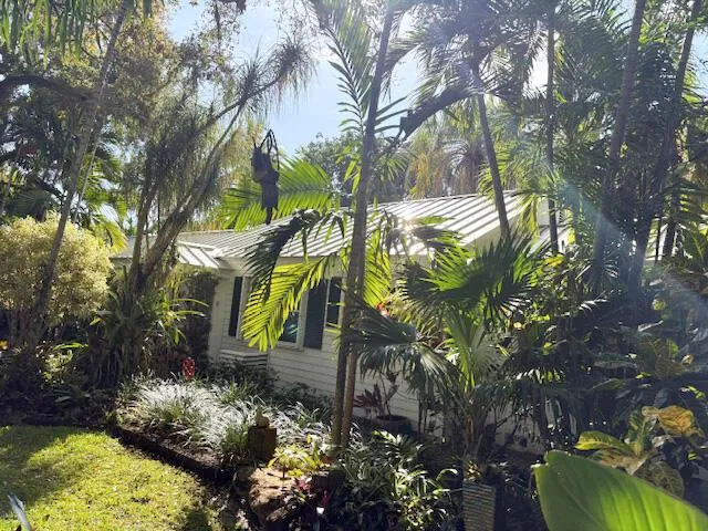 41 SW 5TH STREET Dania Beach, FL 33004