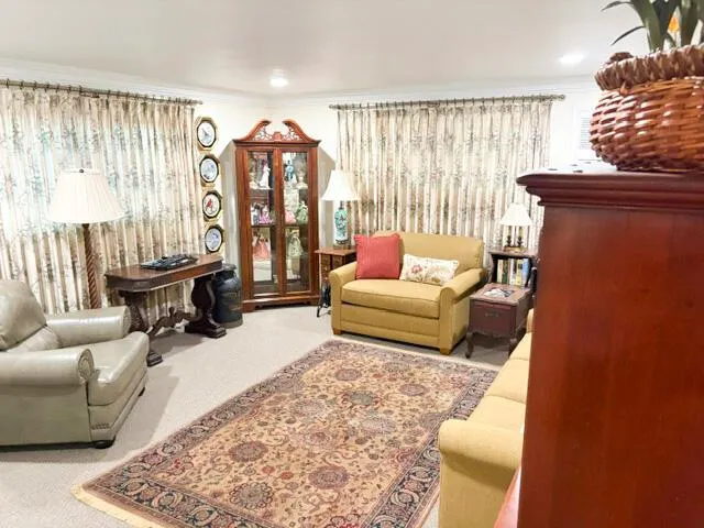 41 SW 5TH STREET Dania Beach, FL 33004
