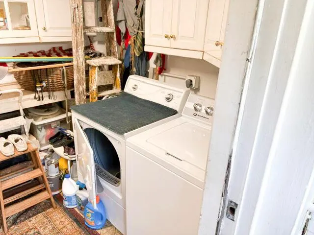 41 SW 5TH STREET Dania Beach, FL 33004