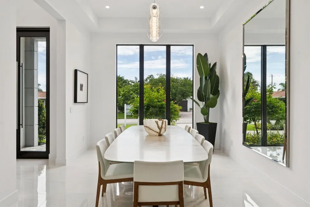 289 NW 11th Street Boca Raton, FL 33432