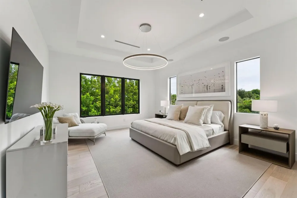289 NW 11th Street Boca Raton, FL 33432