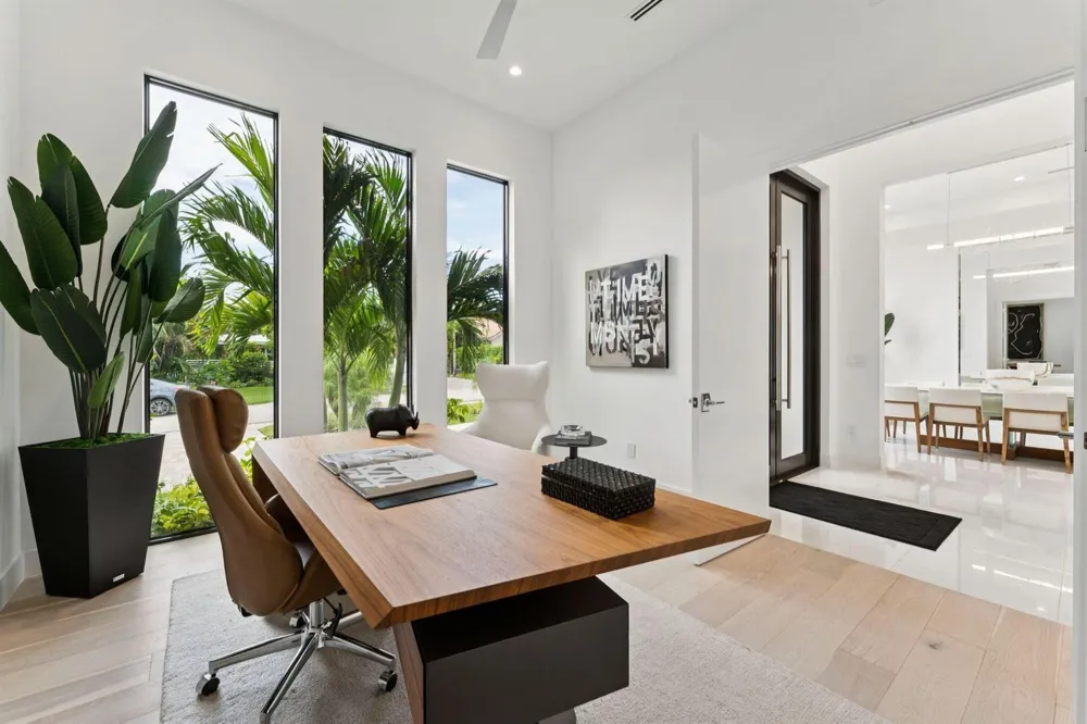 289 NW 11th Street Boca Raton, FL 33432