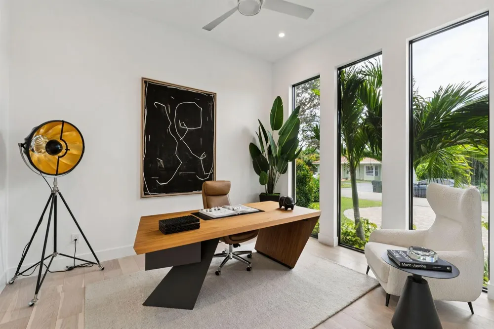 289 NW 11th Street Boca Raton, FL 33432