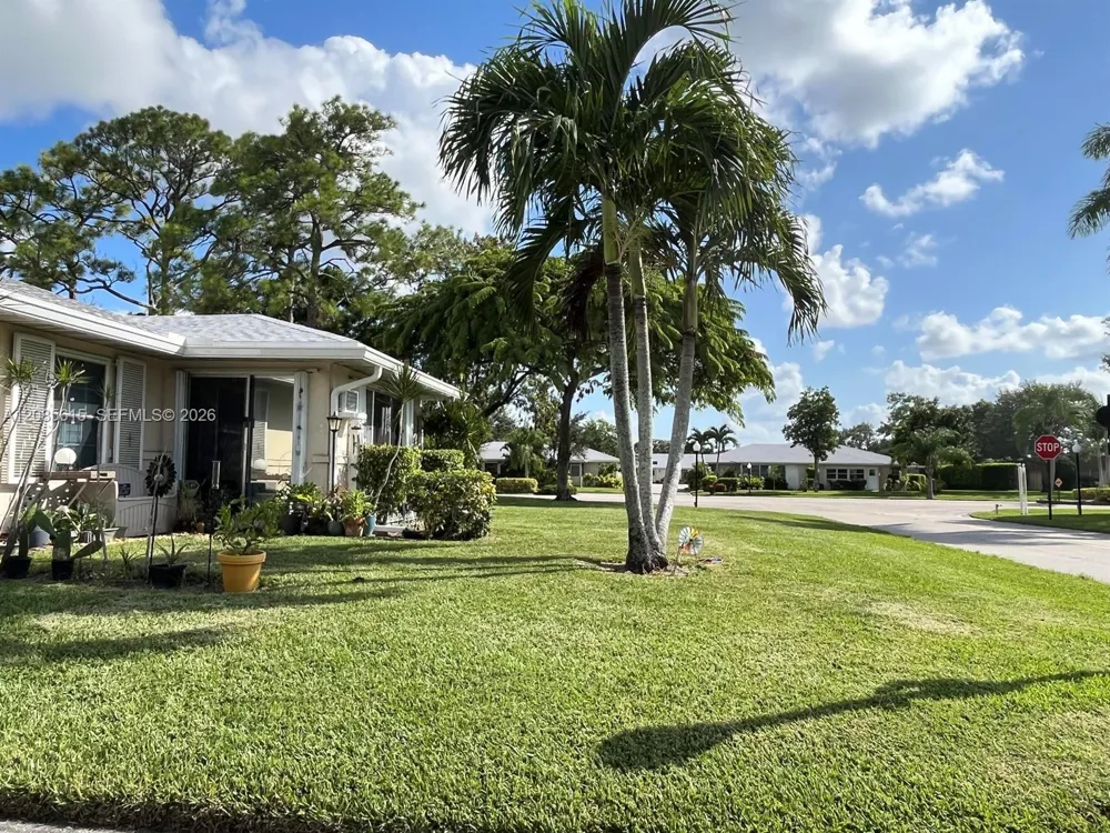 176 Cape Cod Circle #0 Lake Worth, FL 33467