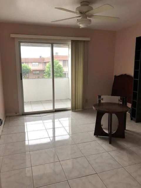 368 Brittany Avenue Delray Beach, FL 33446