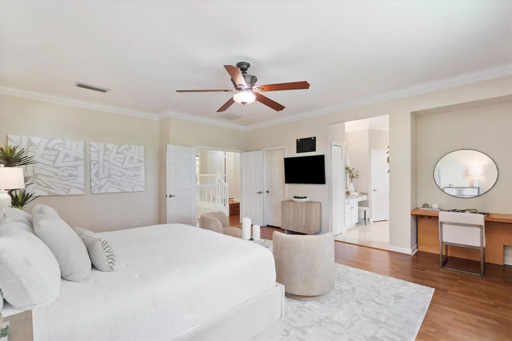 8501 PORTOBELLO LANE Palm Beach Gardens, FL 33418