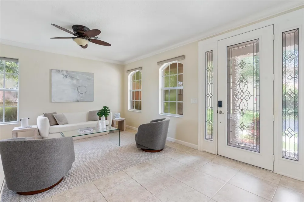 8501 PORTOBELLO LANE Palm Beach Gardens, FL 33418