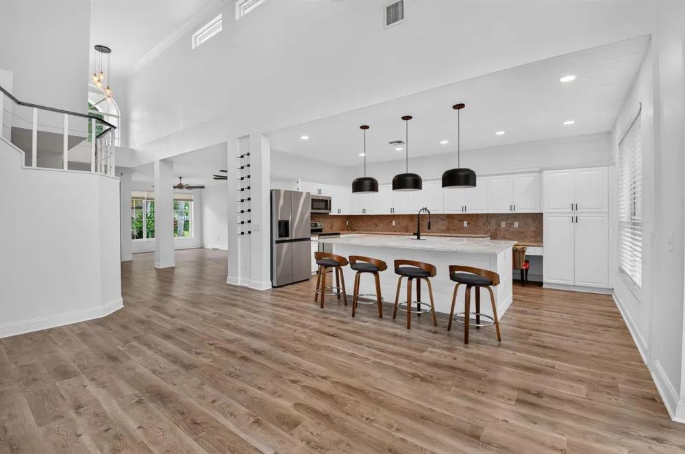 10894 OLD BRIDGEPORT LANE Boca Raton, FL 33498