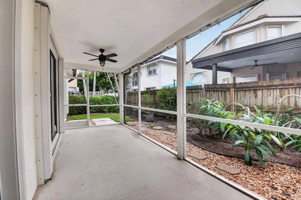 10894 OLD BRIDGEPORT LANE Boca Raton, FL 33498