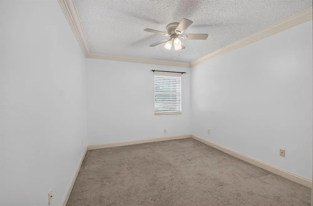 10894 OLD BRIDGEPORT LANE Boca Raton, FL 33498
