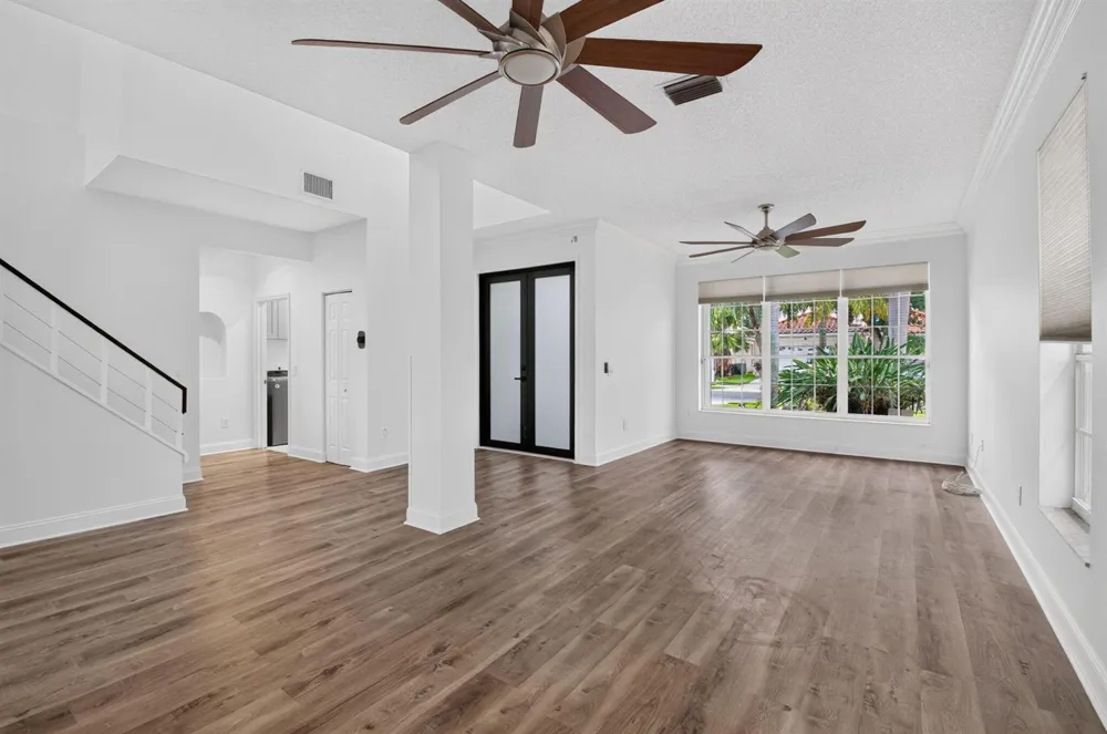 10894 OLD BRIDGEPORT LANE Boca Raton, FL 33498
