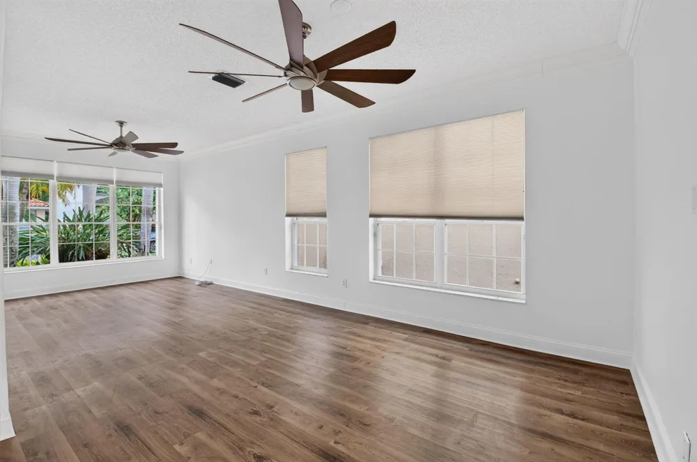 10894 OLD BRIDGEPORT LANE Boca Raton, FL 33498