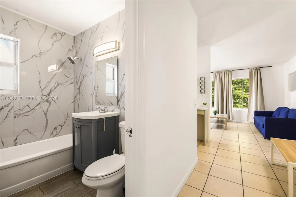 7340 Harding Ave #9 Miami Beach, FL 33141