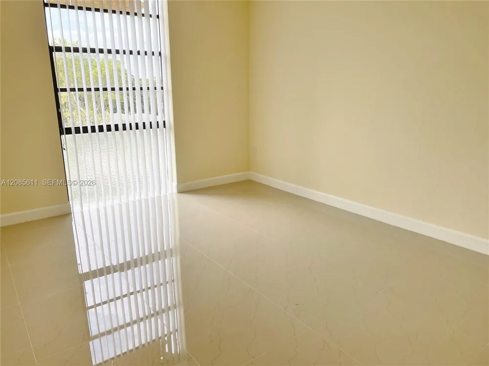 16851 NE 23rd Ave #A411 North Miami Beach, FL 33160