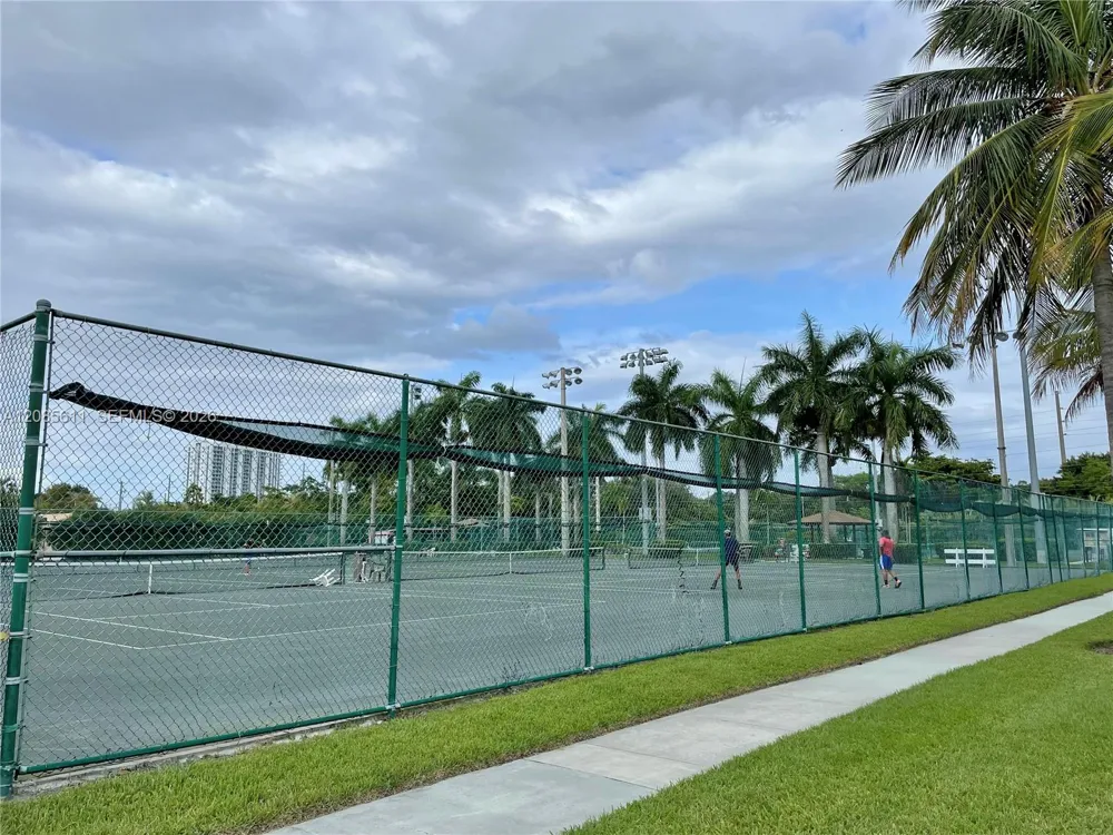 16851 NE 23rd Ave #A411 North Miami Beach, FL 33160