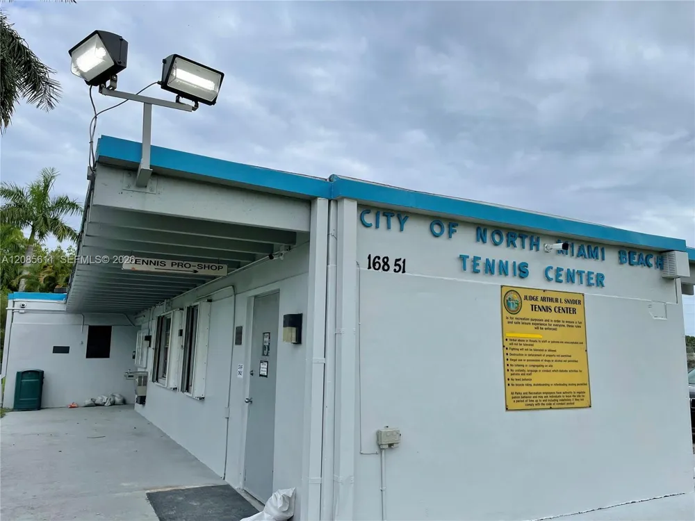16851 NE 23rd Ave #A411 North Miami Beach, FL 33160