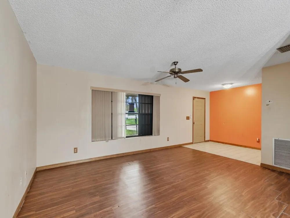 6506 Santa Clara Boulevard Fort Pierce, FL 34951
