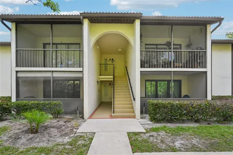 1575 SW SILVER PINE WAY #F2