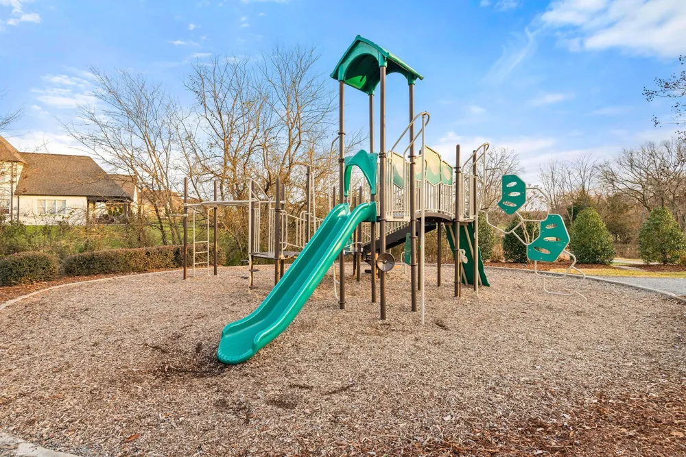 615 Sire Ave Mount Juliet, TN 37122
