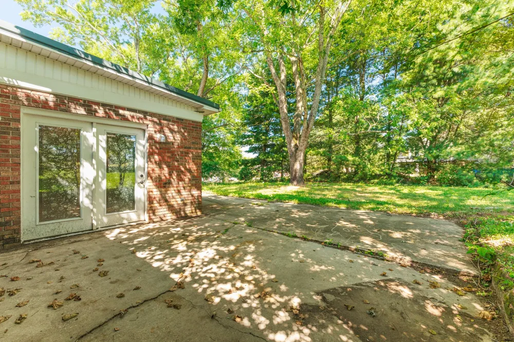 196 Greenwood Dr McMinnville, TN 37110