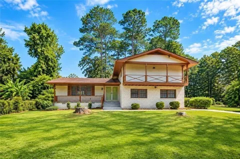 3076 Briarleaf Drive
