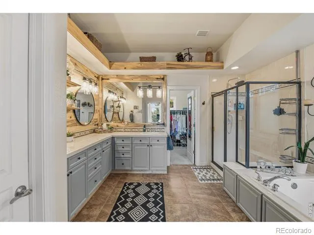 25042 E Davies Drive Aurora, CO 80016