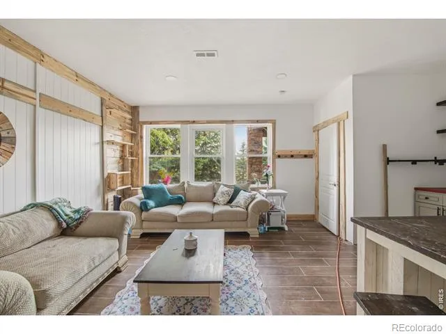 25042 E Davies Drive Aurora, CO 80016