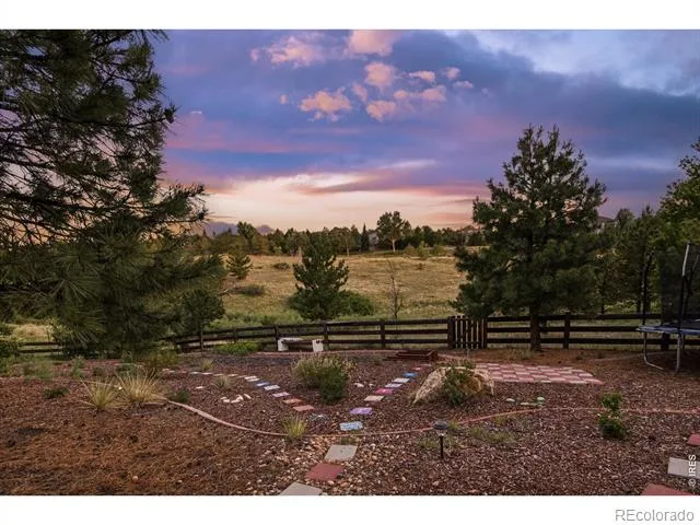 25042 E Davies Drive Aurora, CO 80016
