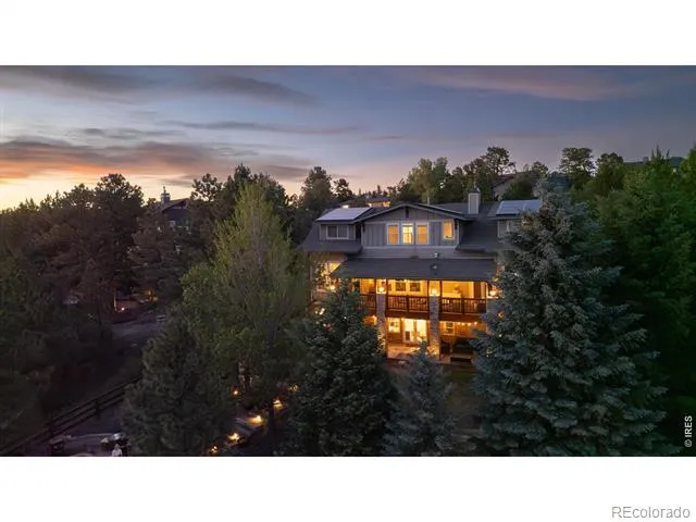 25042 E Davies Drive Aurora, CO 80016