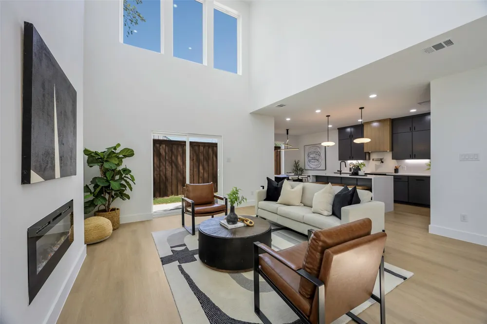459 Hart Street Dallas, TX 75203