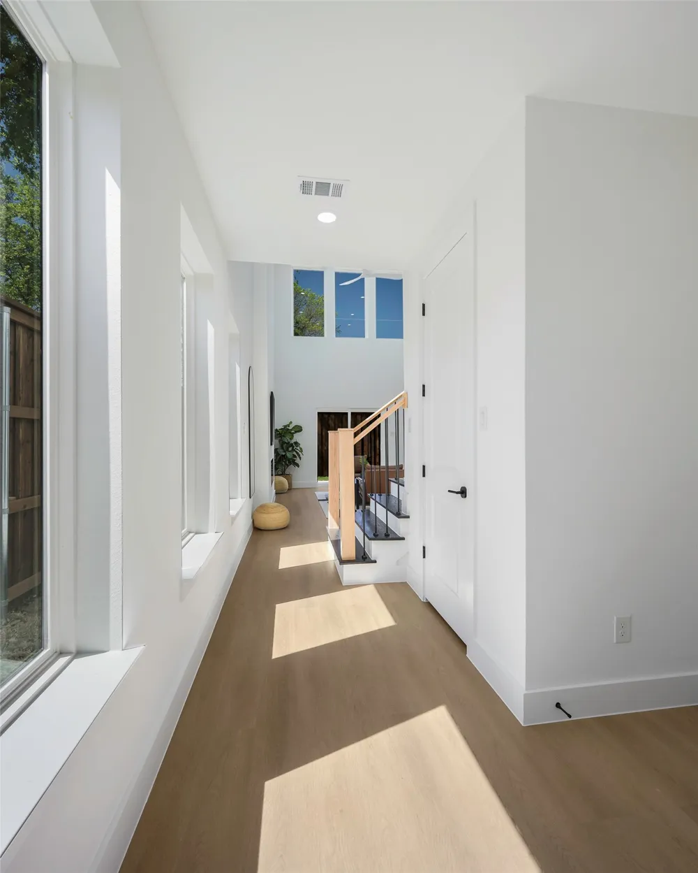 459 Hart Street Dallas, TX 75203