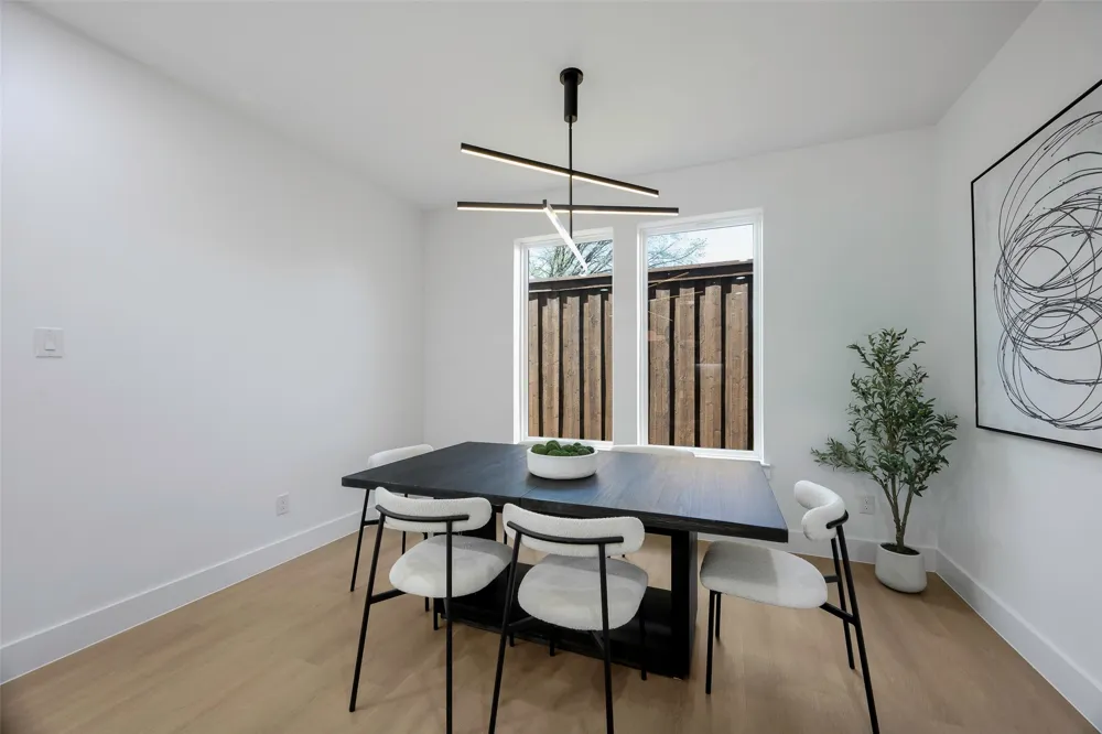 459 Hart Street Dallas, TX 75203