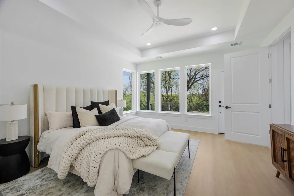 459 Hart Street Dallas, TX 75203