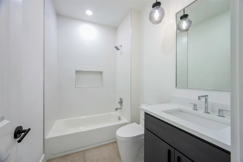 459 Hart Street Dallas, TX 75203