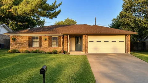 1402 Preston Trail Court