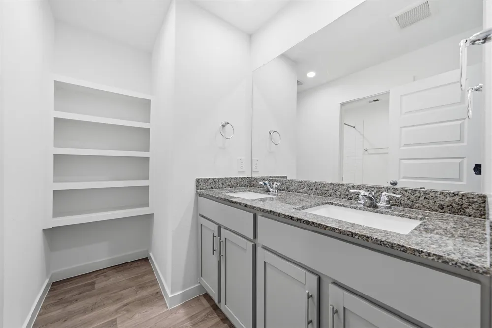 31638 Featherstone Trail Fulshear, TX 77441