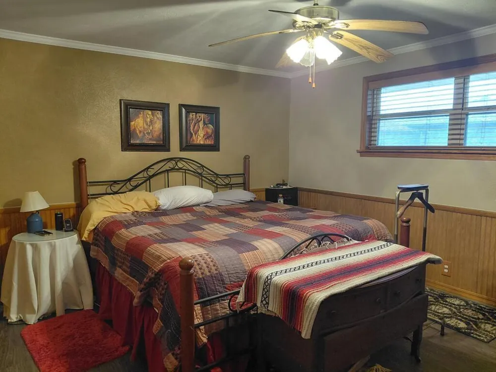 613 County Road 706 Angleton, TX 77515