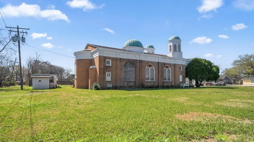 3146 Thomas Boulevard Port Arthur, TX 77642