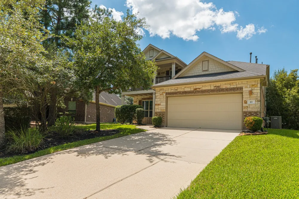 63 W Deer River Circle The Woodlands, TX 77389