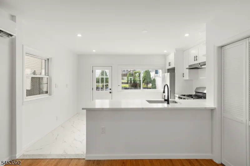 345 Forest St Kearny Town, NJ 07032