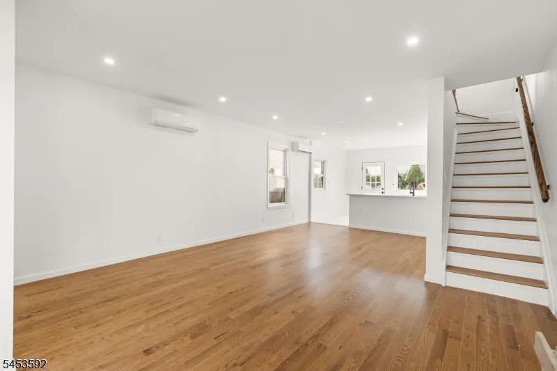 345 Forest St Kearny Town, NJ 07032