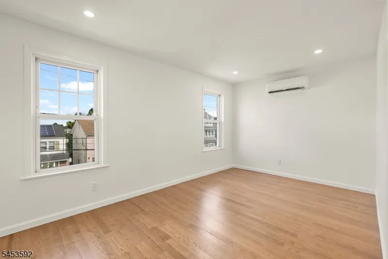 345 Forest St Kearny Town, NJ 07032