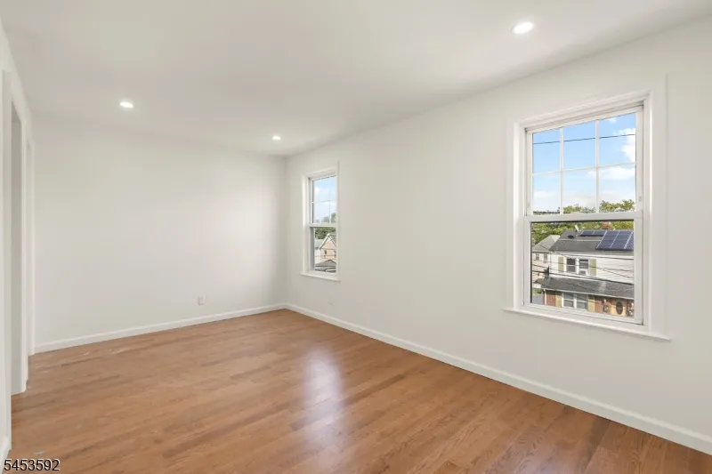 345 Forest St Kearny Town, NJ 07032
