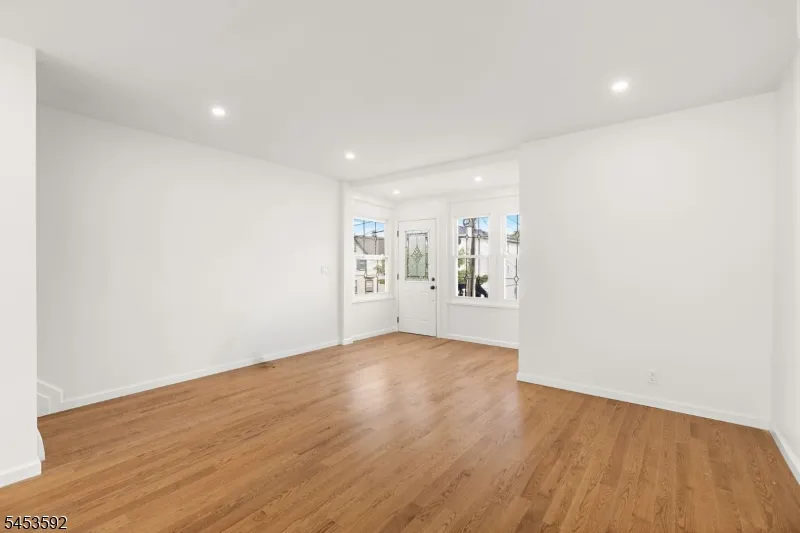 345 Forest St Kearny Town, NJ 07032