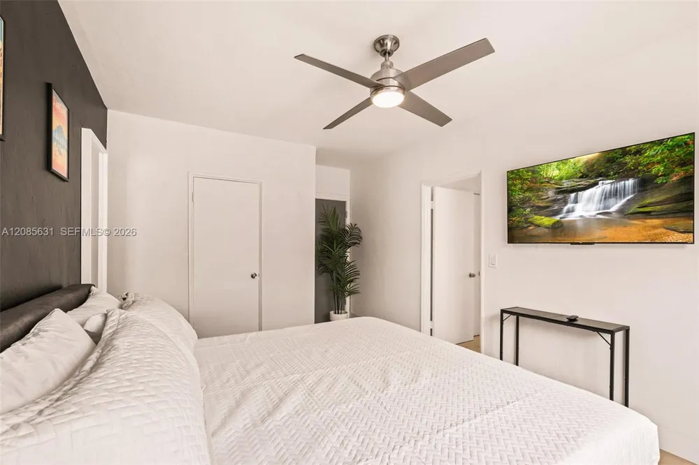 7340 Harding Ave #12 Miami Beach, FL 33141