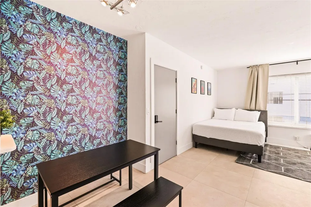 7340 Harding Ave #12 Miami Beach, FL 33141