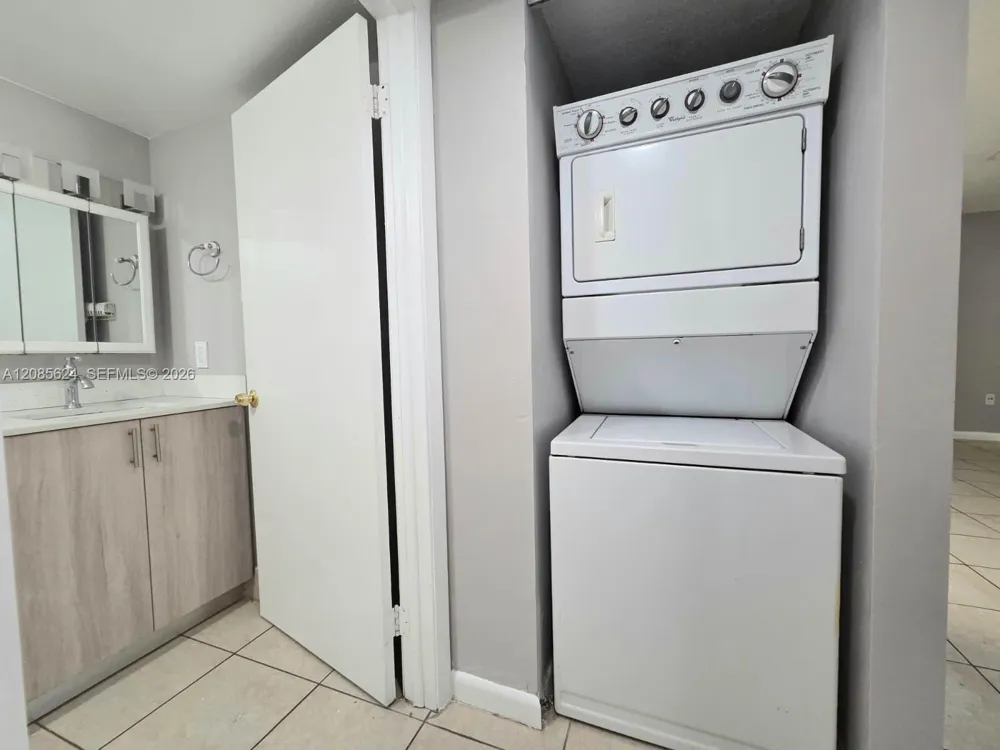 8365 SW 152nd Ave #C-103 Miami, FL 33193