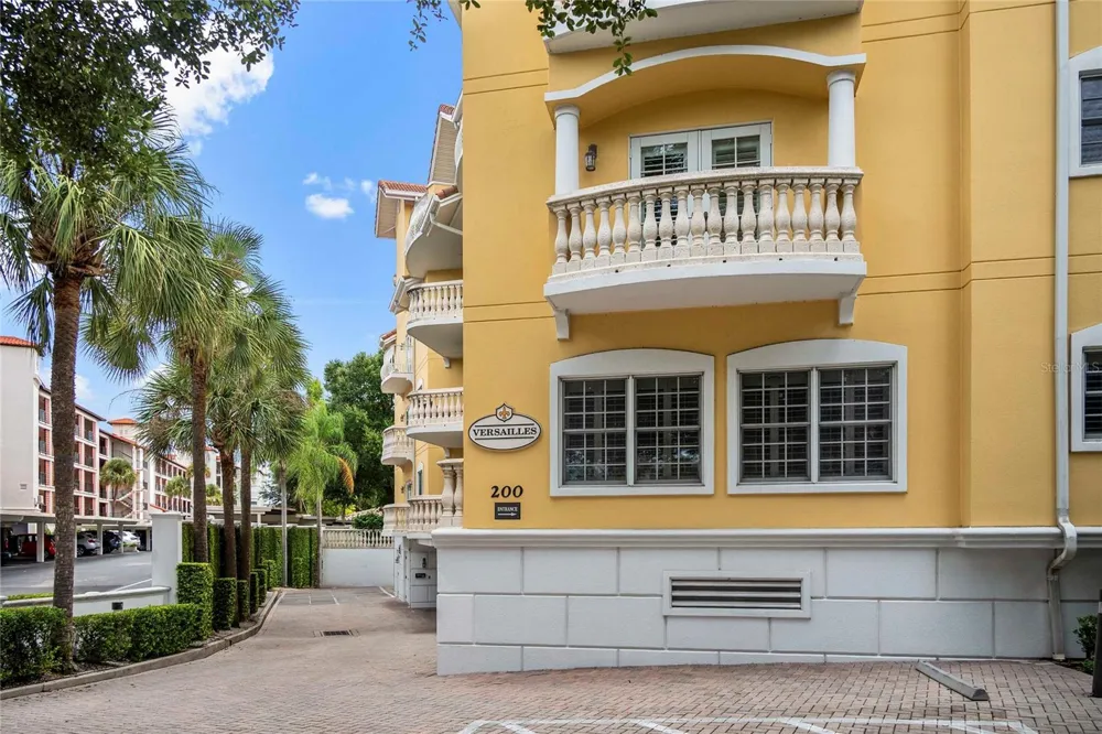 200 S INTERLACHEN AVENUE #350 Winter Park, FL 32789